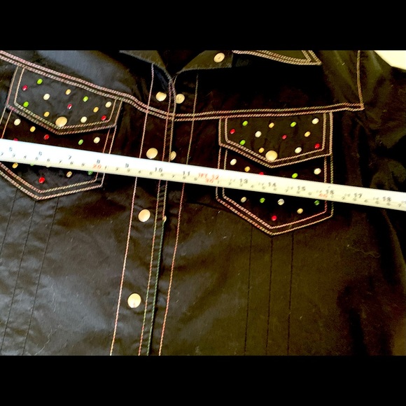 Black cotton collared short summer blazer accented with shiny colored beadings - Picture 14 of 16
